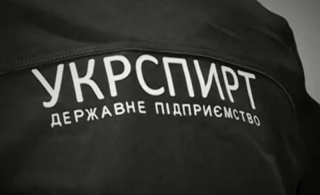 "Укрспирт" не продадуть і злодійство продовжиться, - експерт