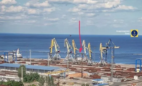 Росіяни наростили темпи вивезення краденого зерна з маріупольського порту