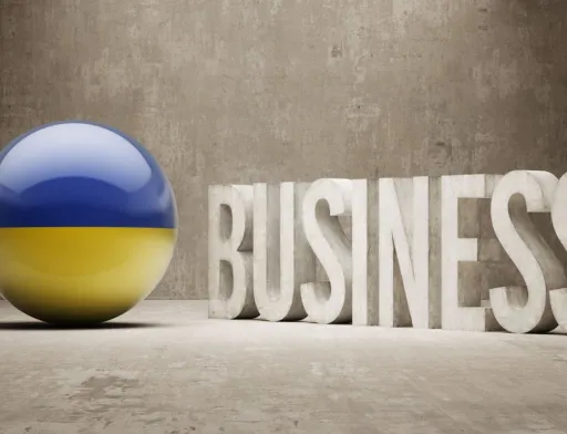 Среди канадских предпринимателей нет тех, кто хочет вести в Украине бизнес и купить здесь землю, потому что они знают, что в стране есть проблемы с инвестиционным климатом