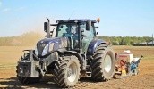 New Holland t7.270 дал старт посевной. Фото из профиля в Facebook журнала Profi