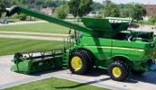 Нова серія потужних комбайнів John Deere S 700 продаватиметься в Європі вже з наступного року