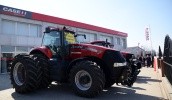 Компания Case IH открыла в Мелитополе на ул. Воинов-Интернационалистов, 1/1 дилерский центр и шоурум. Новый комплекс представил «Торговый дом «Агроальянс» - официальный дилер техники Case IH