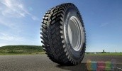 Французский производитель Michelin представил новую сельскохозяйственную шину. RoadBib, разработанную специально для подрядчиков, использующих тракторы мощностью более 200 л.с.