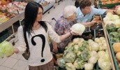 Из 23 продуктов социальной корзины в течение этого года подорожали 13-14 позиций. Стоимость продуктов питания в Украине постепенно выравнивается с европейскими