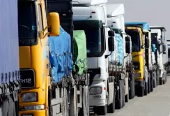Експорт агропродукції автотранспортом скоротився, залізничні тарифи під питанням, а морська логістика дорожчає