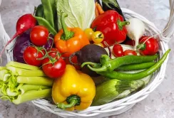 Білорусь дозволила імпорт овочів із країн ЄС на тлі дефіциту продуктів
