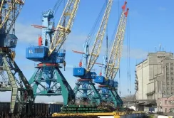 Через посилення обстрілів та проблеми з логістикою експорт українського зерна сповільнився