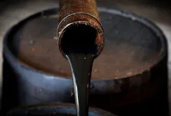 Світові ціни на нафту зростають після ударів по газових родовищах