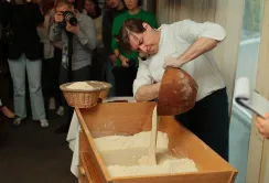 В київських ресторанах готуватимуть страви з продуктів, вирощених на розмінованих полях