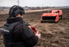 Земельний банк планує розмінувати понад 7 тисяч гектарів земель