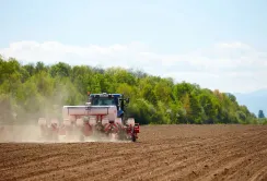 Для проведення посівної агросектору потрібно 500 млрд грн — ВАР