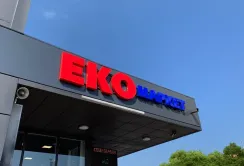 Внаслідок російської атаки пошкоджено склад ЕКО Маркет