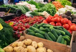У жовтні в Україні зростуть ціни на овочі, але яблука можуть подешевшати