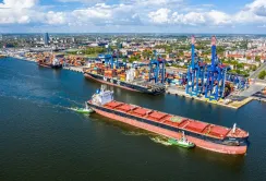 Через закриті чорноморські порти Україна може втратити $8 млрд експортної виручки