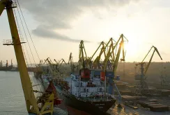 Блокада чорноморських портів може скоротити ВВП України на 2,2%