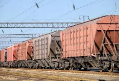 Угорщина погодилася на транзит української кукурудзи