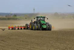 Сівалка Tempo Vaderstad здійснила рекордну сівбу соняшника
