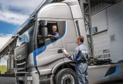 АМАКО запускає програму для комерційних автомобілів IVECO