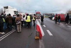 Польський уряд почав переговори з протестувальниками