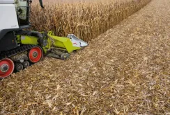 Вперше CLAAS представляє CORIO STUBLE CRACKER з інтегрованим мульчером для стерні