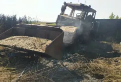 У фермера з Харківщини згорів трактор, яким він розміновував поля