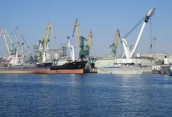 Окупанти гордо заявили, що Херсонський морський порт відновив роботу