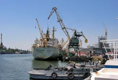 Для ефективності “Шовкового шляху” необхідно побудувати додаткові порти