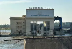 Уряд планує відбудувати Каховську ГЕС за два роки