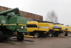 Покупать комбайны для уборки всего урожая - неоправданные инвестиции, -  Аgricom Group