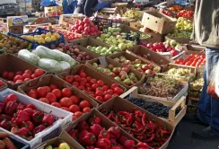 Крим стає заручником імпорту продуктів