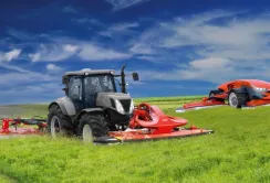 Революційної дискової косарці GMD 4 від KUHN 50 років