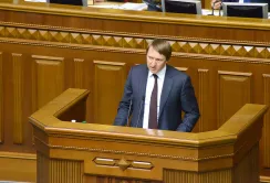 Мінагрополітики надасть фермерам корейську  техніку, але якщо вони об’єднаються