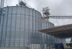 На Львівщині завершують будівництво зерносховища об’ємом 15 000 тонн