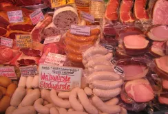 Из-за АЧС Германия отказывается от мяса и трофеев