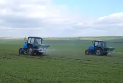 «Нібулон» розпочав ранньовесняне підживлення озимих