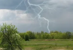 Фермерам Черкащини обіцяють похолодання та грозові дощі