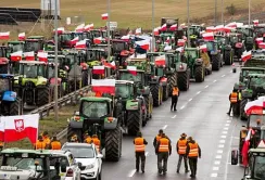 Протести в Польщі: фермери вирішили заблокувати ще й західний кордон