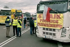 Країни Балтії незадоволені діями польських протестувальників