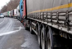 До польських перевізників, які блокуватимуть пункт пропуску в Дорогуську, доєднаються фермери