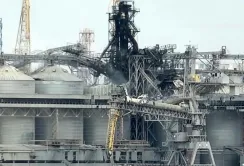 Росія знищила 60 тис. тонн зерна в порту Чорноморська