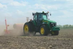 Аграрії Львівщини не можуть спрогнозувати площі посіву озимих культур