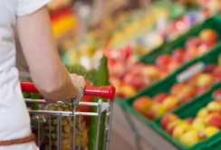 Нові правила повернення непридатних харчових продуктів почнуть діяти після скасування воєнного стану