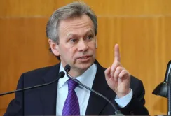 Інтерпол оголосив у розшук екс-міністра АПК М.Присяжнюка