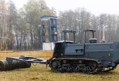 На Харківщині працює вже друга вітчизняна машина для підготовки ґрунту до розмінування