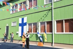 Унікальну “зелену” школу побудували фіни для херсонців