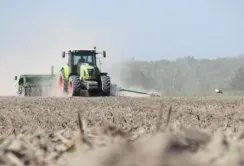 В Україні розпочалася сівба озимих сільськогосподарських культур