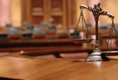 Суд скасував передачу земельної ділянки водного фонду в приватну власність
