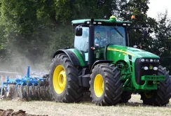 Кабмін має намір пролонгувати компенсацію за покупку сільгосптехніки