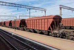 Темпи агроекспорту автомобільним та залізничним транспортом у квітні зменшились