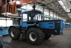 ХТЗ продасть близько 2 тисяч тракторів в Європу, Азію, Африку